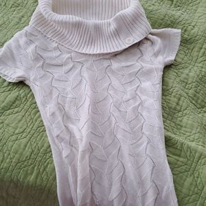 Cow neck white sweater